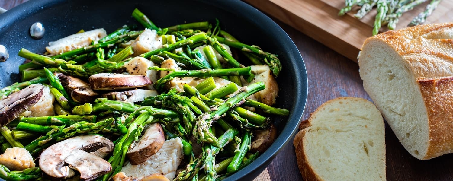 WordPress blog image - chickenasparagussaute.jpg