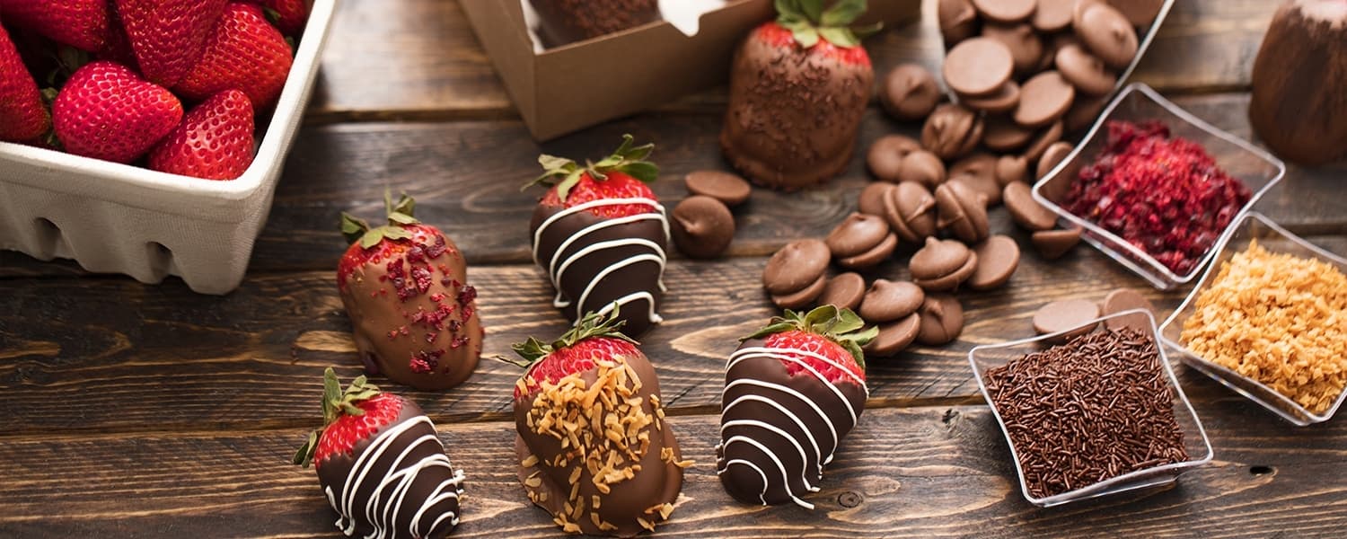WordPress blog image - chocolate-strawberries-header-1.jpg