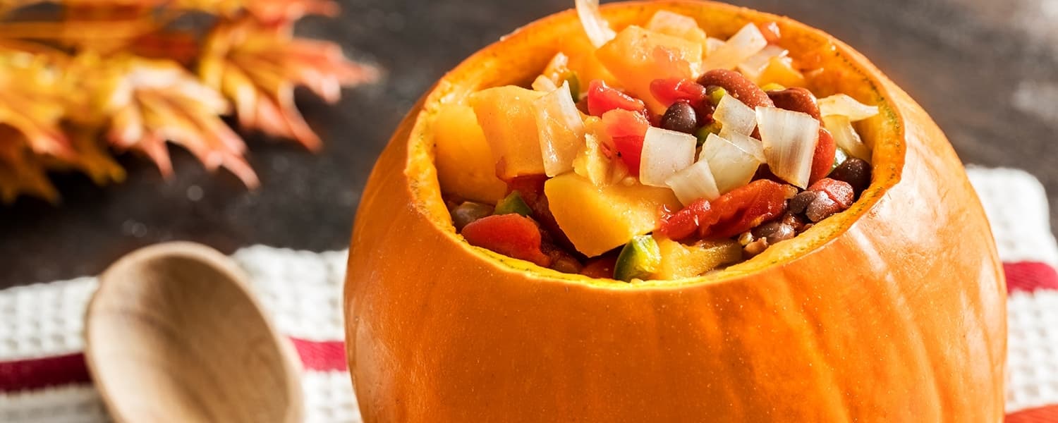 WordPress blog image - pumpkin-quinoa-chili-header.jpg