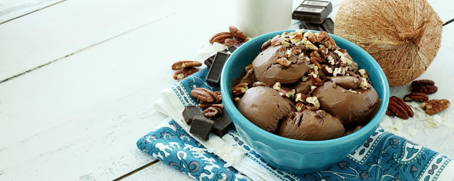 WordPress blog image - veganicecream.jpg